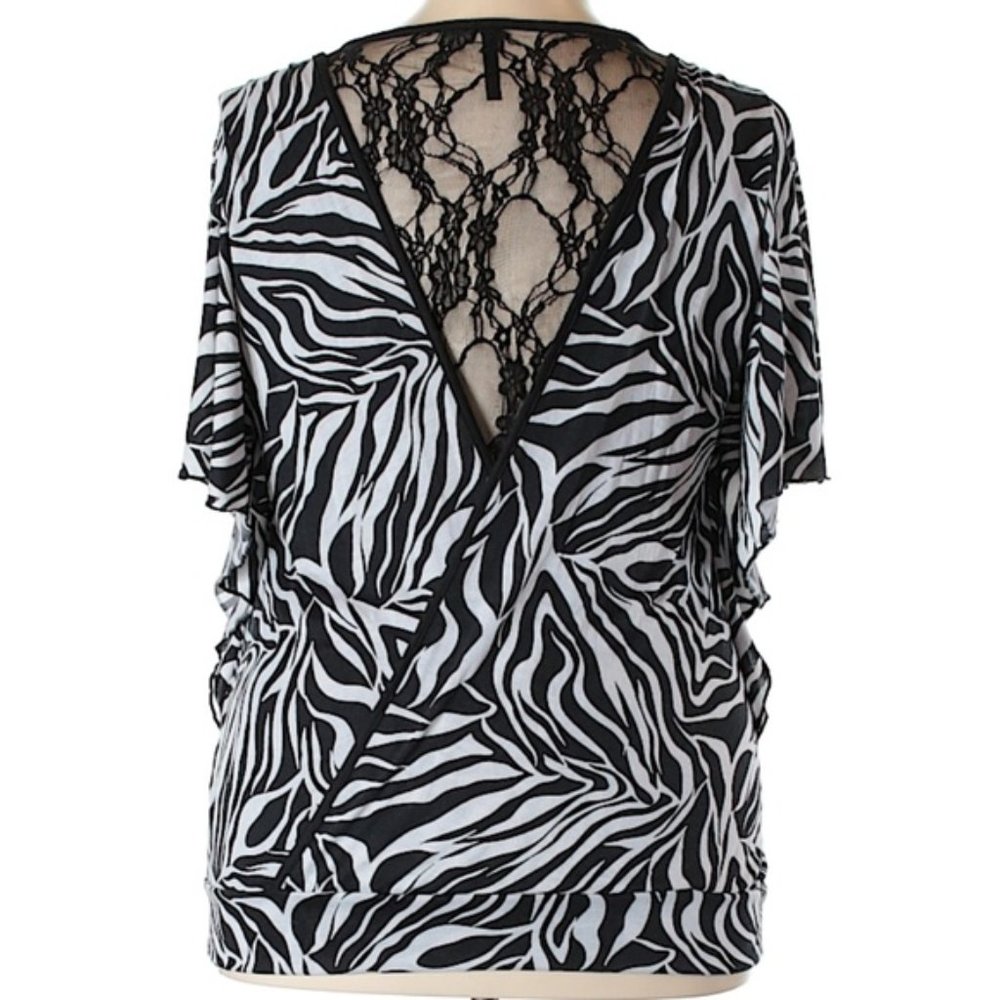 Crescendo Zebra Print Lacey Back Blouse NWOT sz 3X